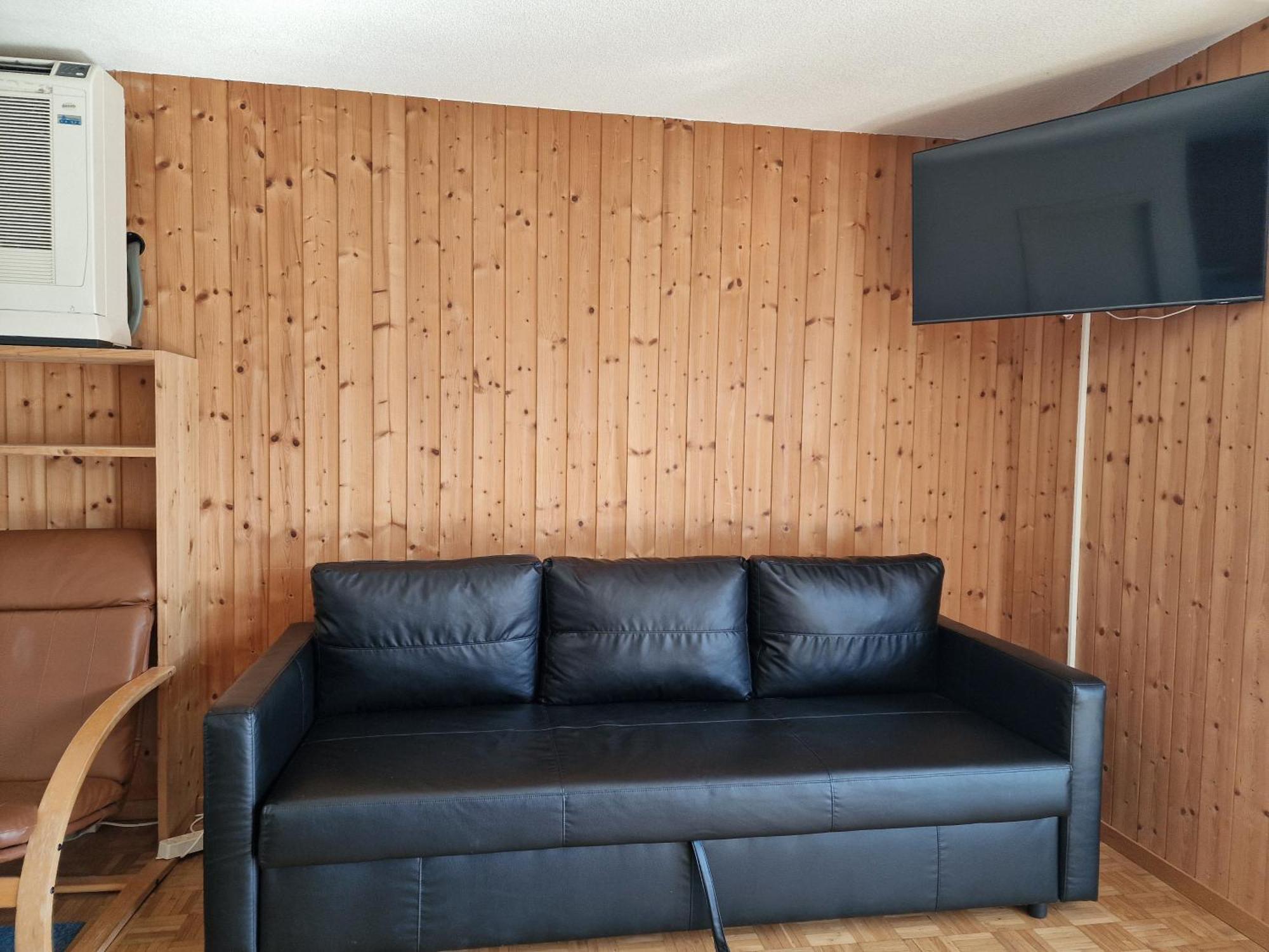 Lake Facing Studio Niederried bei Interlaken Exterior foto